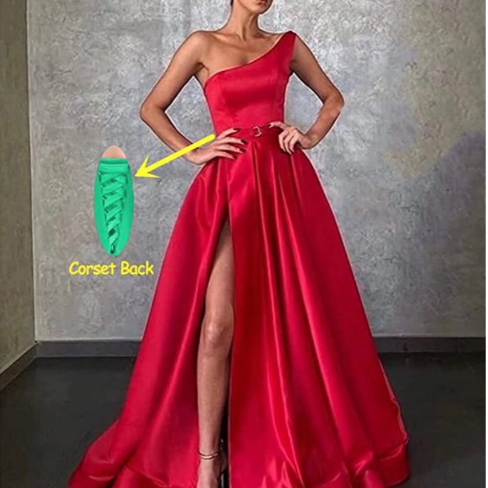 Red one shoulder sexy prom / evening / bridesmaid dress